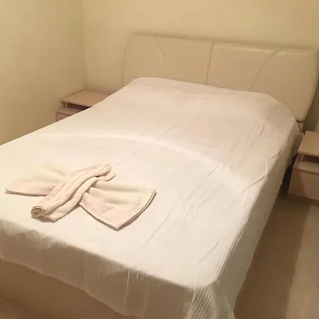 Royal Marina Apartment *
